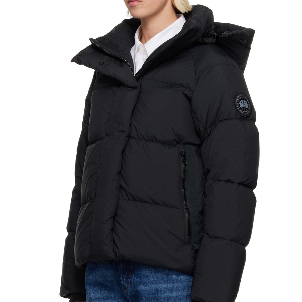 Canada Goose Women's Junction Down Puffer Jacket Black Label